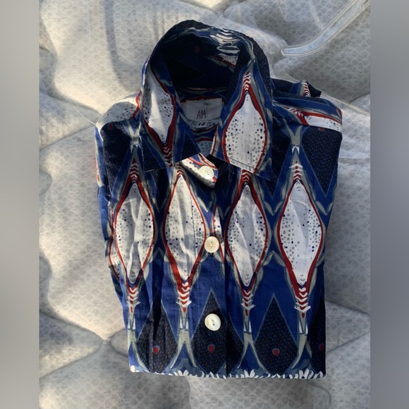 Blue,white & red printed cotton short dress. 2 pockets, shell buttons. - Picture 9 of 9